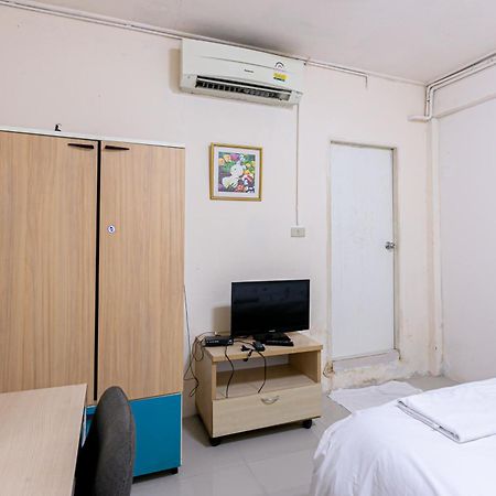 Freesia Saladaeng Silom Apartments Bangkok Zewnętrze zdjęcie