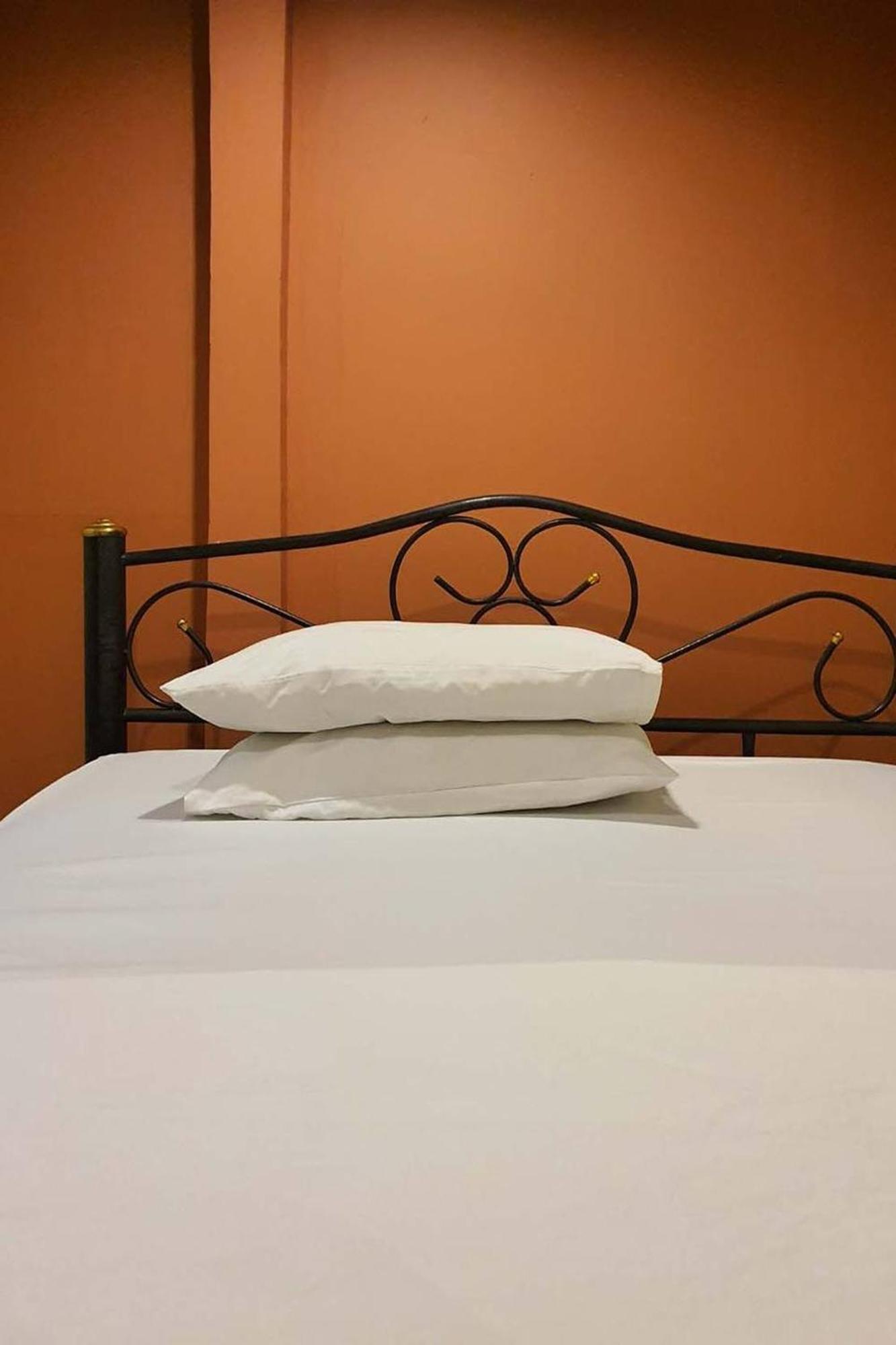 Freesia Saladaeng Silom Apartments Bangkok Zewnętrze zdjęcie
