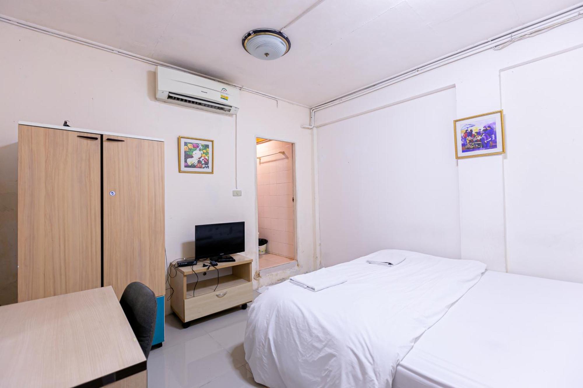 Freesia Saladaeng Silom Apartments Bangkok Zewnętrze zdjęcie
