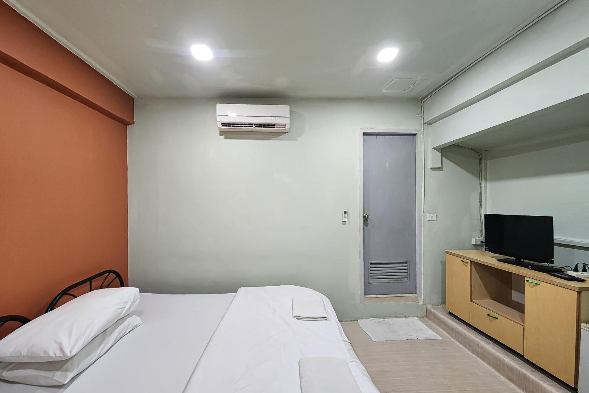 Freesia Saladaeng Silom Apartments Bangkok Zewnętrze zdjęcie