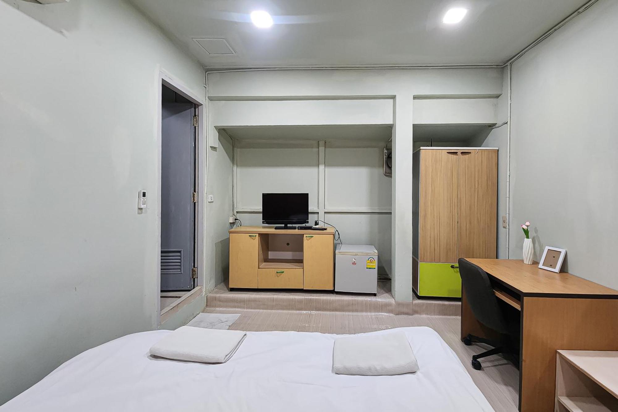 Freesia Saladaeng Silom Apartments Bangkok Zewnętrze zdjęcie