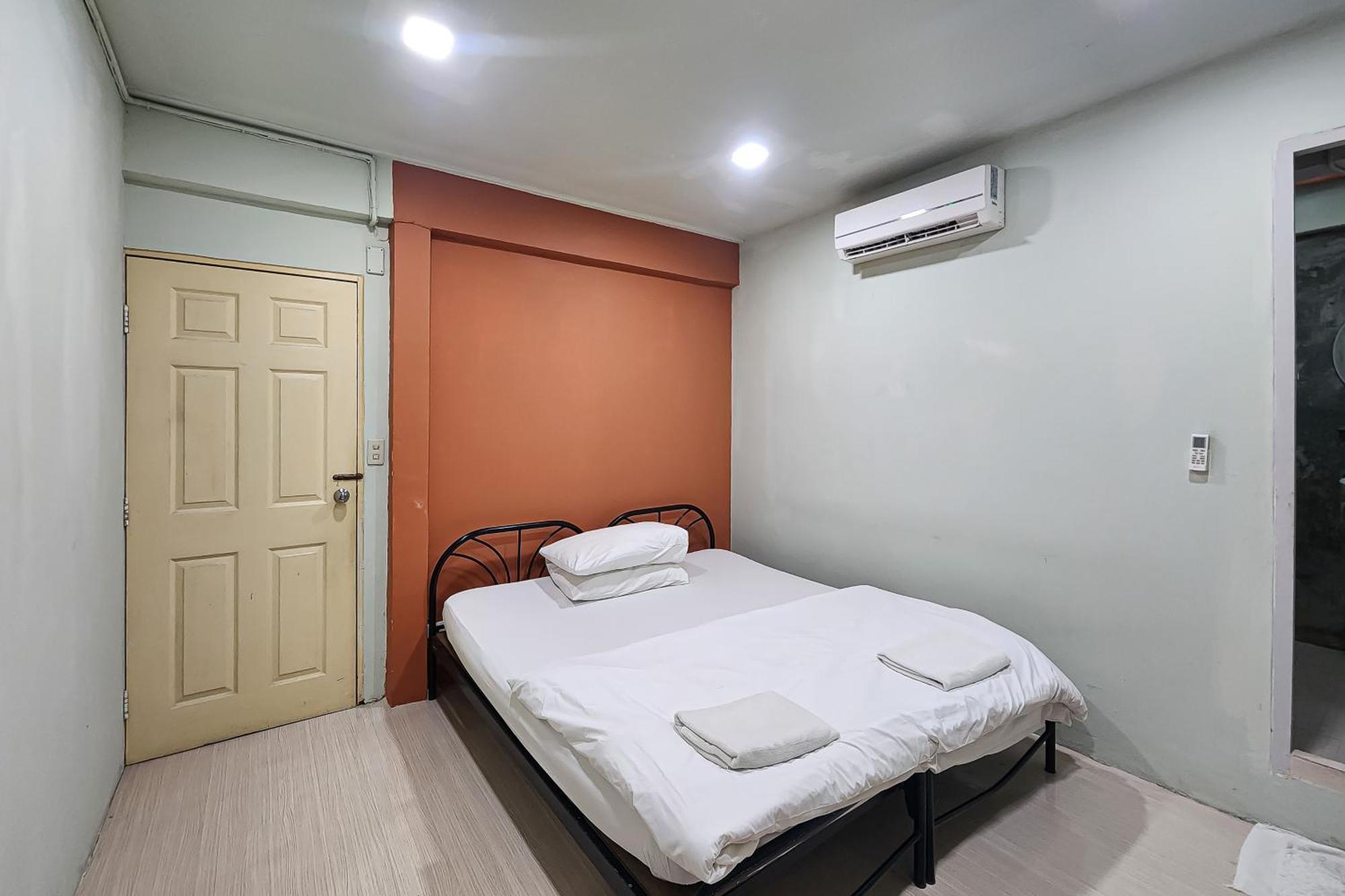 Freesia Saladaeng Silom Apartments Bangkok Zewnętrze zdjęcie