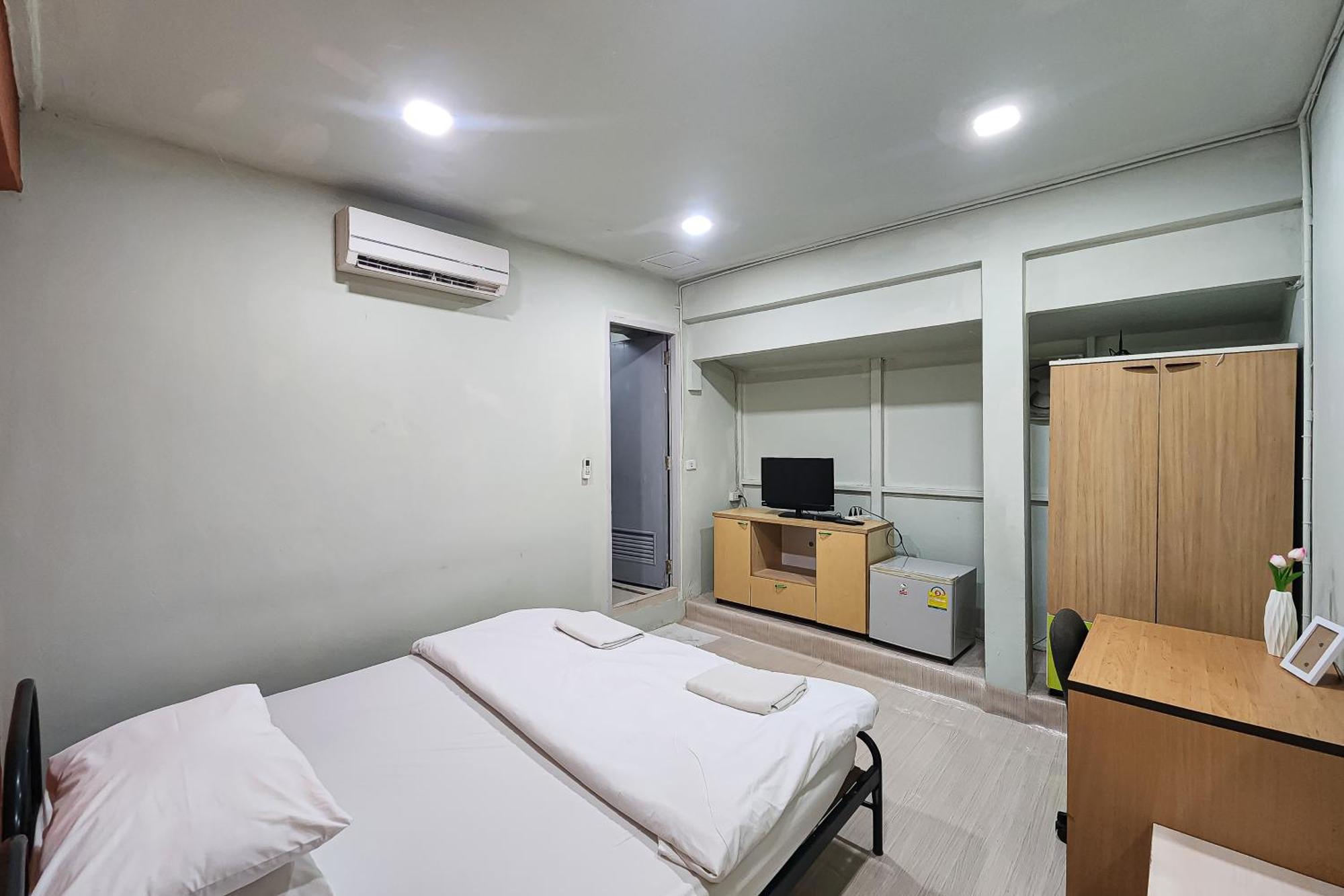 Freesia Saladaeng Silom Apartments Bangkok Zewnętrze zdjęcie
