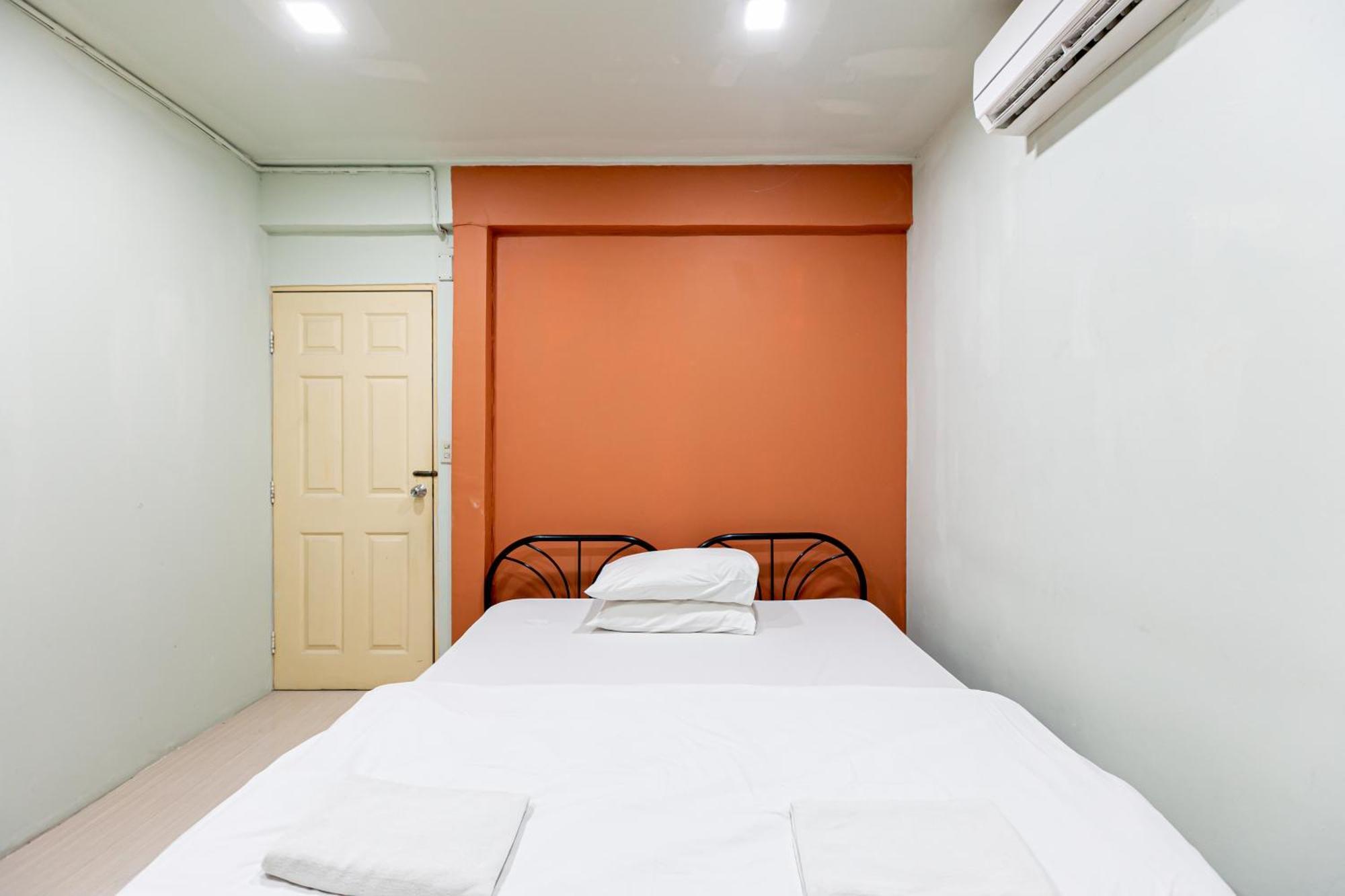 Freesia Saladaeng Silom Apartments Bangkok Zewnętrze zdjęcie